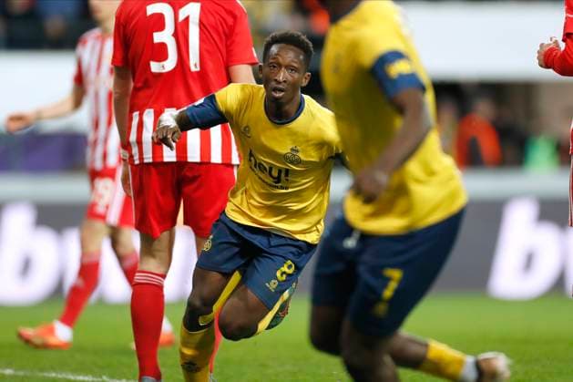 ANDERLECHT, BELGIUM - MARCH 16 : Amani Lazare midfielder of Union St-Gilloise celebrates after scoring during the UEFA Europa League round of 16, 2nd leg between Royal Union Saint-Gilloise and FC Union Berlin on March 16, 2023 in Anderlecht, Belgium, 16 03 2023 ( Royal Union Saint-Gilloise v Union Berlin - UEFA Europa League PhotoNews Panoramic 