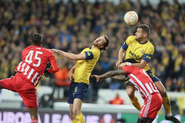 Berlin s Jordan Siebatcheu Pefok, Union s Christian Burgess and Union s Ismael Kandouss fight for the ball during a soccer game between Belgian Royale Union Saint-Gilloise and German Union Berlin, Thursday 16 March 2023 in Anderlecht, Brussels, the return leg of the round of 16 of the UEFA Europa League competition, after a 3-3 draw result at the first leg. BRUNOxFAHY  x63150736x