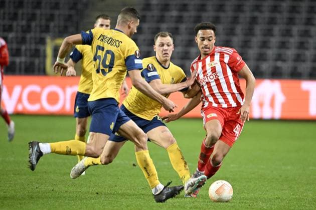 ANDERLECHT, BELGIUM - MARCH 16 : Lynen Senne midfielder of Union St-Gilloise during the UEFA Europa League round of 16, 2nd leg between Royal Union Saint-Gilloise and FC Union Berlin on March 16, 2023 in Anderlecht, Belgium, 16 03 2023 ( Royal Union Saint-Gilloise v Union Berlin - UEFA Europa League PhotoNews Panoramic 