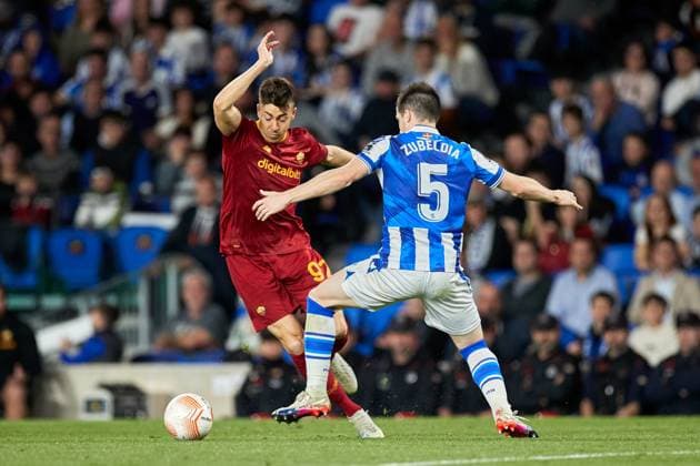 March 16, 2023, SAN SEBASTIAN, GUIPUZCOA, SPAIN: Stephan El Shaarawy of AS Roma competes for the ball with Igor Zubeldia of Real Sociedad during the UEFA Europa League round of 16 leg two match between Real Sociedad and AS Roma at Reale Area on March 16, 2023, in San Sebastian, Spain. SAN SEBASTIAN SPAIN - ZUMAa181 20230316_zaa_a181_088 Copyright: xRicardoxLarreinax