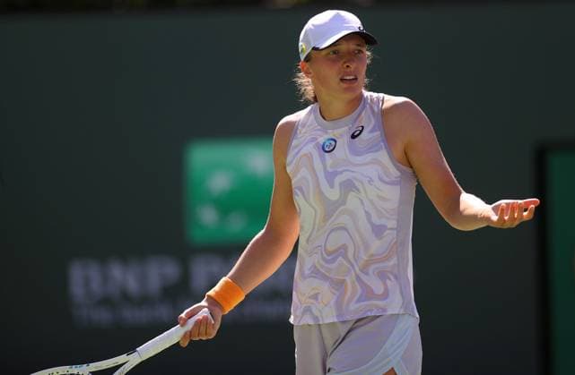 Mandatory Credit: Photo by Ella Ling Shutterstock (13824333f) Iga Swiatek of Poland frustrated BNP Paribas Open, Tennis, Day 9, Indian Wells Tennis Garden, California, USA- 16 Mar 2023 BNP Paribas Open, Tennis, Day 9, Indian Wells Tennis Garden, California, USA- 16 Mar 2023 Copyright: xEllaxLing Shutterstockx 13824333f