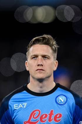 Piotr Zielinski of SSC Napoli looks on during the UEFA Champions League Round of 16 leg Two match between Napoli and Eintracht Frankfurt at Stadio Diego Armando Maradona, Naples, Italy on 15 March 2023. Photo by Giuseppe Maffia. Naples Stadio Diego Armando Maradona Naples Italy Copyright: xGiuseppexMaffiax SP24-582-097