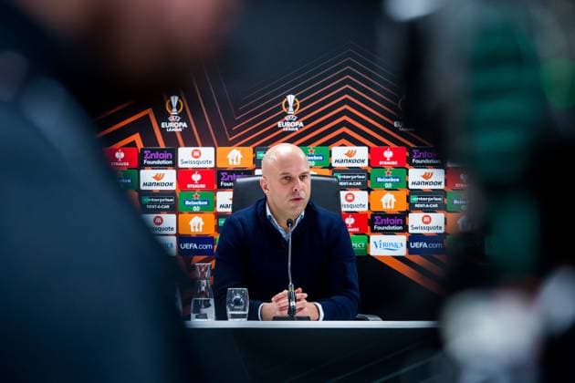 ROTTERDAM - Feyenoord coach Arne Slot during the UEFA Europa league round of 16 game between Feyenoord and Shakhtar Donetsk at Feyenoord Stadion de Kuip on March 16, 2023 in Rotterdam, Netherlands. AP Dutch Height COR LASKER Feyenoord v Shakhtar Donetsk: Round of 16 Leg Two - UEFA Europa League 2022 2023 xVIxANPxSportx xCorxLaskerxIVx 465164973 originalFilename: 465164973.jpg