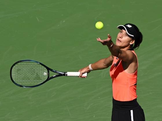 INDIAN WELLS, CA - MARCH 16: Sorana Cirstea of Romania serving during a quarterfinals match at the BNP Paribas Open tennis tournament played on March 16, 2023 at the Indian Wells Tennis Garden in Indian Wells, CA. (Photo by John Cordes Icon Sportswire) TENNIS: MAR 16 BNP Paribas Open Icon506230316087