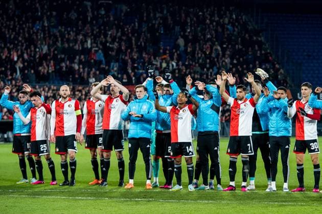 ROTTERDAM - Players of Feyenoord celebrate victory over Shakhtar Donetsk during the UEFA Europa league Round of 16 match between Feyenoord and Shakhtar Donetsk at Feyenoord Stadion de Kuip on March 16, 2023 in Rotterdam, Netherlands. AP Dutch Height COR LASKER Feyenoord v Shakhtar Donetsk: Round of 16 Leg Two - UEFA Europa League 2022 2023 xVIxANPxSportx xCorxLaskerxIVx 465181080 originalFilename: 465181080.jpg