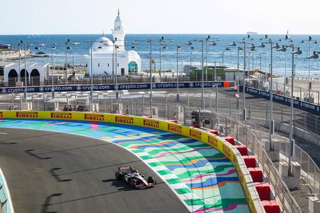 27 HULKENBERG Nico (ger), Haas F1 Team VF-23 Ferrari, action during the Formula 1 STC Saudi Arabian Grand Prix 2023, 2nd round of the 2023 Formula One World Championship, WM, Weltmeisterschaft from March 17 to 19, 2023 on the Jeddah Corniche Circuit, in Jeddah, Saudi Arabia - F1 - SAUDI ARABIAN GRAND PRIX 2023 DPPI Panoramic  20230317_G0OD5498