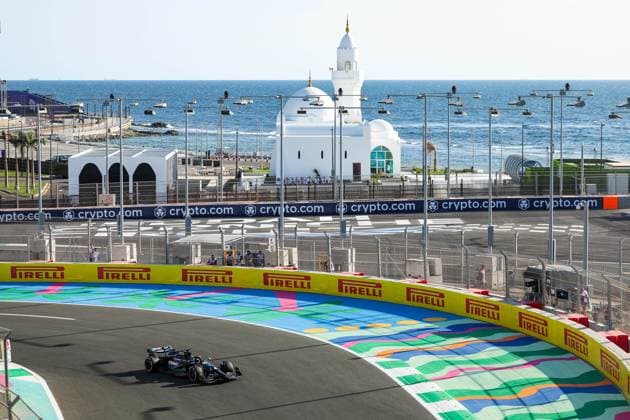 63 RUSSELL George (gbr), Mercedes AMG F1 Team W14, action during the Formula 1 STC Saudi Arabian Grand Prix 2023, 2nd round of the 2023 Formula One World Championship, WM, Weltmeisterschaft from March 17 to 19, 2023 on the Jeddah Corniche Circuit, in Jeddah, Saudi Arabia - F1 - SAUDI ARABIAN GRAND PRIX 2023 DPPI Panoramic  20230317_G0OD5617