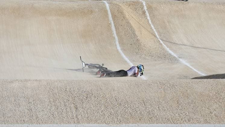 Sport Themen der Woche KW11 March 17, 2023, Verona, Italy: A rider from Great Britain falls during the training session of the UEC BMX European Cup in Verona, Italy Verona Italy - ZUMAc179 20230317_zep_c179_055 Copyright: xMickaelxChavetx