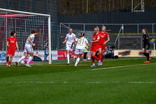 18 03 2023, GER, Soccer, FLYERALARM Womens Bundesliga 2022 2023, 1 FC Cologne FC Bayern Munich Sydney Lohmann center back, Bayern Munich celebrates her goal Cologne Franz Kremer Stadium North Rhine Westphalia Germany.