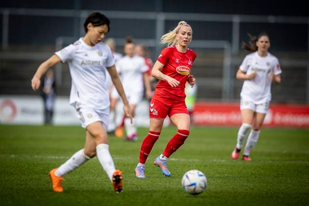 1 Women Bundesliga 1 FC Koeln vs FC Bayern Muenchen, 18 03 2023 Mandy Islacker 8, 1 FC Koeln during the match 1 FC Koeln vs FC Bayern Muenchen on matchday 15 of the women soccer Bundesliga on 18 03 2023 at the Franz Kremer stadium in Koeln North Rhine Westphalia DFL REGULATIONS PROHIBIT ANY USE OF PHOTOGRAPHS AS IMAGE SEQUENCES AND OR QUASI VIDEO Copyright: xBEAUTIFULxSPORTS AxelxKohringx