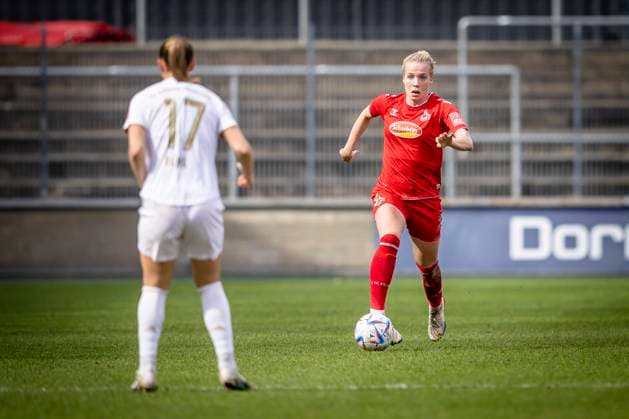 1 Women Bundesliga 1 FC Koeln vs FC Bayern Muenchen, 18 03 2023 Celina Degen 5, 1 FC Koeln Ewaehrend der Begegnung 1 FC Koeln vs FC Bayern Muenchen an der Spieltag 15 der Frauen Fussball Bundesliga am 18 03 2023 im Franz Kremer Stadion in Koeln Nordrhein Westfalen Ä DFL REGULATIONS PROHIBIT ANY USE OF PHOTOGRAPHS AS IMAGE SEQUENCES AND OR QUASI VIDEO Copyright: xBEAUTIFULxSPORTS AxelxKohringx