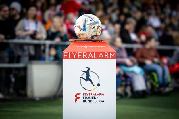 1 Women Bundesliga 1 FC Koeln vs FC Bayern Muenchen, 18 03 2023 Flyeralarm Women Bundesliga, the ball of the match 1 FC Koeln vs FC Bayern Muenchen on matchday 15 of the Women Football Bundesliga on 18 03 2023 at Franz Kremer Stadium in Koeln North Rhine Westphalia DFL REGULATIONS PROHIBIT ANY USE OF PHOTOGRAPHS AS IMAGE SEQUENCES AND OR QUASI VIDEO Copyright: xBEAUTIFULxSPORTS AxelxKohringx