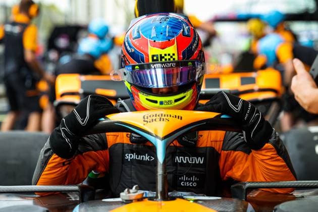 PIASTRI Oscar (aus), McLaren F1 Team MCL60, portrait during the Formula 1 STC Saudi Arabian Grand Prix 2023, 2nd round of the 2023 Formula One World Championship, WM, Weltmeisterschaft from March 17 to 19, 2023 on the Jeddah Corniche Circuit, in Jeddah, Saudi Arabia - F1 - SAUDI ARABIAN GRAND PRIX 2023 DPPI Panoramic  20230318_G0OD8741