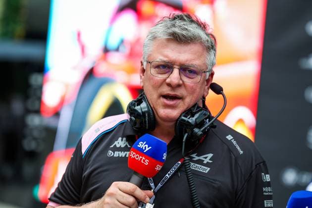 SZAFNAUER Otmar, Team Principal of Alpine F1 Team, portrait during the Formula 1 STC Saudi Arabian Grand Prix 2023, 2nd round of the 2023 Formula One World Championship, WM, Weltmeisterschaft from March 17 to 19, 2023 on the Jeddah Corniche Circuit, in Jeddah, Saudi Arabia - F1 - SAUDI ARABIAN GRAND PRIX 2023 DPPI Panoramic  20230318_G0OD8773