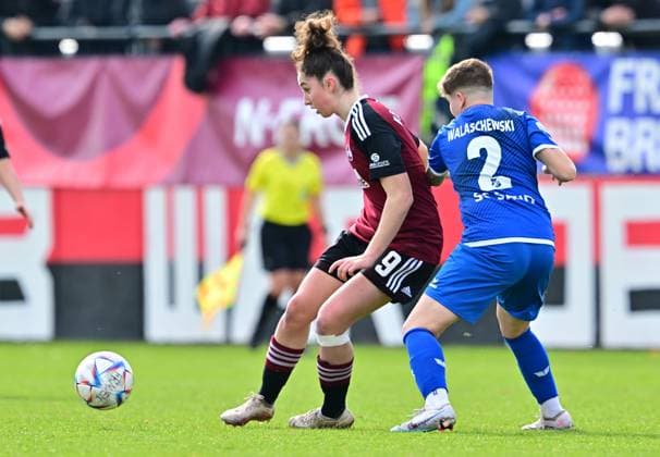 19 03 2023 Football Women Season 2022 2023 2 Bundesliga 17 Matchday 1 FC Nürnberg FCN Club SC Sand Sportfoto Zink regulations prohibit any use of photographs as image sequences and or quasi video Emma Kusch 9, 1 FC Nürnberg FCN Fabienne Walaschewski 1, SC Sand