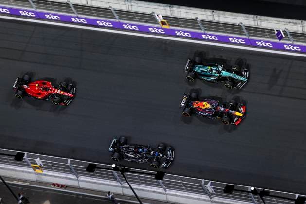 Start, 11 Sergio Perez MEX, Oracle Red Bull Racing , 14 Fernando Alonso ESP, Aston Martin Aramco Cognizant F1 Team , 63 George Russell GBR, Mercedes AMG Petronas F1 Team , 55 Carlos Sainz ESP, Scuderia Ferrari , F1 Grand Prix of Saudi Arabia at Jeddah Corniche Circuit on March 19, 2023 in Jeddah, Saudi Arabia Photo by HOCH ZWEI Jeddah Saudi Arabia