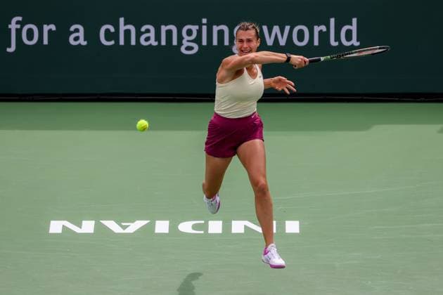INDIAN WELLS, CA - MARCH 19: Aryna Sabalenka hits a forehand during the BNP Paribas Open on March 19, 2023 at the Indian Wells Tennis Garden in Indian Wells, CA. (Photo by George Walker Icon Sportswire) TENNIS: MAR 19 BNP Paribas Open Icon230319001