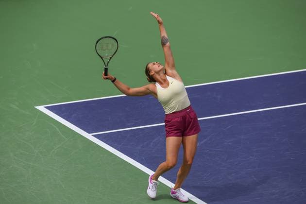 INDIAN WELLS, CA - MARCH 19: Aryna Sabalenka serves during the BNP Paribas Open on March 19, 2023 at the Indian Wells Tennis Garden in Indian Wells, CA. (Photo by George Walker Icon Sportswire) TENNIS: MAR 19 BNP Paribas Open Icon230319004