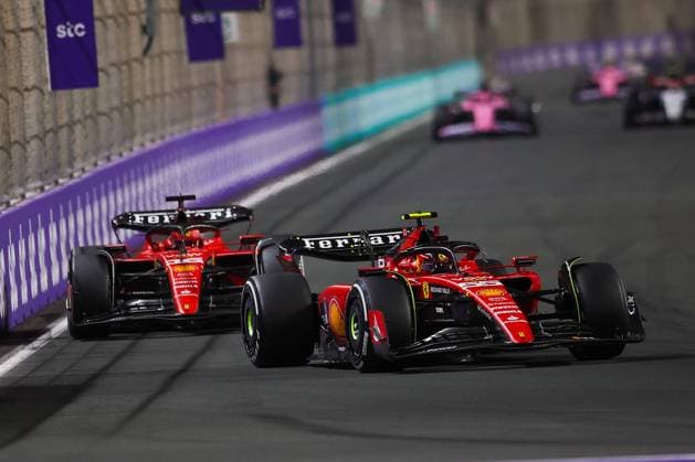 55 SAINZ Carlos (spa), Scuderia Ferrari SF-23, action 16 LECLERC Charles (mco), Scuderia Ferrari SF-23, action during the Formula 1 STC Saudi Arabian Grand Prix 2023, 2nd round of the 2023 Formula One World Championship, WM, Weltmeisterschaft from March 17 to 19, 2023 on the Jeddah Corniche Circuit, in Jeddah, Saudi Arabia - F1 - SAUDI ARABIAN GRAND PRIX 2023 - RACE DPPI Panoramic  20230319_IMGL8529.JPG