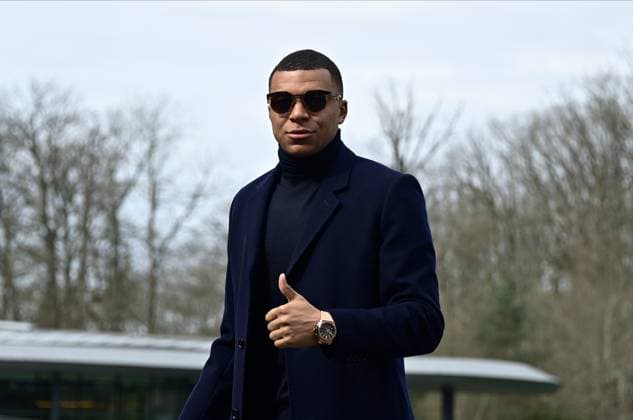 Kylian Mbappe ( France ) - FOOTBALL : Entrainement Equipe de France - Clairefontaine - 20 03 2023 FedericoPestellini Panoramic 