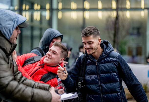 Leipzigs Andre Silva Arrival of RB Leipzig in Manchester for UEFA Champions League Round of 16 second leg against Manchester City 13 March 2023 Hotel Hyatt Regency, Manchester RB Leipzig Arrival in Manchester