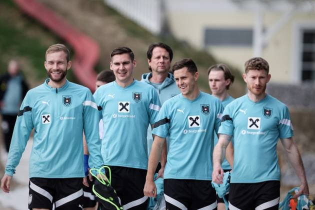 SOCCER - UEFA EURO, EM, Europameisterschaft,Fussball 2024 Quali, AUT vs AZE WINDISCHGARSTEN,AUSTRIA,21.MAR.23 - SOCCER - European Qualifiers 2024, OEFB international match, Länderspiel, Nationalmannschaft Austria vs Azerbaijan, preview, training team AUT. Image shows Konrad Laimer, Maximilian Wöber, sports director, Peter Schoettel, Christoph Baumgartner and Florian Kainz (AUT). GEPAxpictures xManfredxBinder