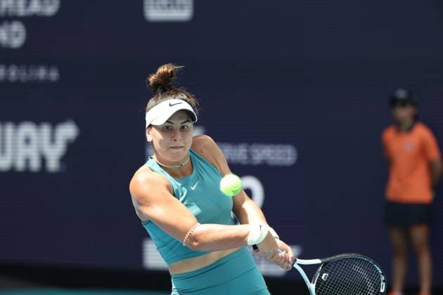 March 22, 2023, Miami Gardens, Florida, United States Of America: MIAMI GARDENS, FLORIDA - MARCH 22: Bianca Andreescu of Canada defeats Emma Raducanu of Great Britain in their first round match during the Miami Open at Hard Rock Stadium on March 22, 2023 in Miami Gardens, Florida. ...People: Bianca Andreescu Miami Gardens United States Of America - ZUMAs214 20230322_zda_s214_022 Copyright: xSMGx