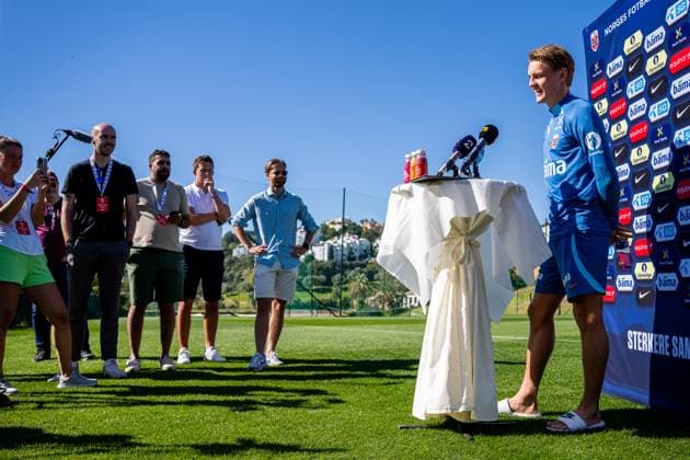 230323 Martin odegaard of the Norwegian national football team during a press event on March 23, 2023 in Marbella Photo Vegard Grott BILDBYRAN code VG VG0423 bbeng fotball football soccer fotboll uefa euro 2024 em qualification em kvalik press meet press event norge norway,  Copyright: VEGARDxGRoTT BB230323VG040
