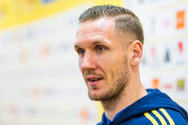230323 Goalkeeper Robin Olsen of the Swedish national football team, during a mixed zone on March 23, 2023 in Stockholm Photo Jonathan Näckstrand BILDBYRAN COP 94 JN0107 football football soccer fotball em kval kval kval uefa euro qualifier qualifier press conference press conference mixed zone sweden sweden sweden a bbeng,  Copyright: JONATHANxNÄCKSTRAND BB230323JN085