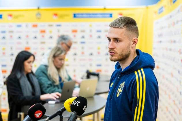 230323 Mattias Svanberg of the Swedish national football team, during a mixed zone on March 23, 2023 in Stockholm Photo Jonathan Näckstrand BILDBYRAN COP 94 JN0107 football football soccer fotball em kval kval kval uefa euro qualifier qualifier press conference press conference mixed zone sweden sweden sweden a bbeng,  Copyright: JONATHANxNÄCKSTRAND BB230323JN091