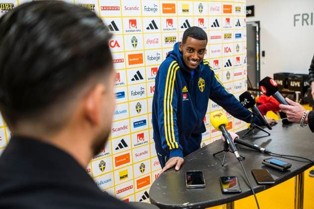 230323 Alexander Isak of the Swedish national football team, during a mixed zone on March 23, 2023 in Stockholm Photo Jonathan Näckstrand BILDBYRAN COP 94 JN0107 football football soccer fotball em kval kval uefa euro qualifier qualifier press conference press conference mixed zone sweden sweden sweden a bbeng,  Copyright: JONATHANxNÄCKSTRAND BB230323JN094