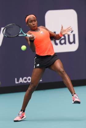 MIAMI GARDENS, FL - MARCH 23: Coco Gauff (USA) hits a forehand during her second round match of the Miami Open on March 23, 2023 at Hard Rock Stadium in Miami Gardens, Florida. (Photo by Michele Eve Sandberg Icon Sportswire) TENNIS: MAR 23 Miami Open Icon2303231596