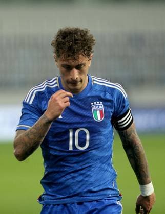 Fußball, U21 Nationalteam, Serbien - Italien 24.03.2023 Backa Topola Serbia-Italy U21, U 21 Under 21 International Friendly, Länderspiel, Nationalmannschaft men s football Salvatore Esposito Italy react during match after missed chance :