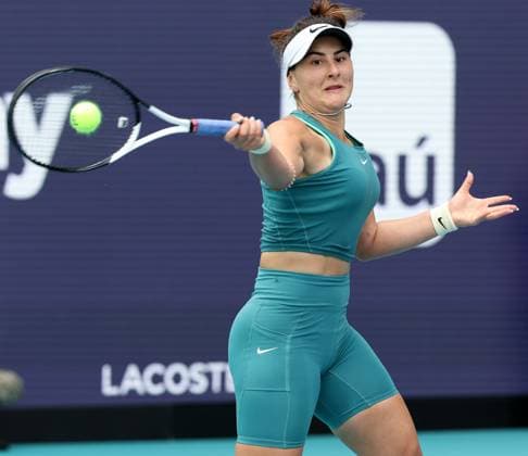 March 24, 2023, Miami Gardens, Florida, United States Of America: MIAMI GARDENS, FLORIDA - MARCH 24: Bianca Andreescu of Canada defeats Maria Sakkari of Greece in their second round match at Hard Rock Stadium on March 24, 2023 in Miami Gardens, Florida....People: Bianca Andreescu Miami Gardens United States Of America - ZUMAs214 20230324_zda_s214_130 Copyright: xSMGx