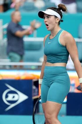 March 24, 2023, Miami Gardens, Florida, United States Of America: MIAMI GARDENS, FLORIDA - MARCH 24: Bianca Andreescu of Canada defeats Maria Sakkari of Greece in their second round match at Hard Rock Stadium on March 24, 2023 in Miami Gardens, Florida....People: Bianca Andreescu Miami Gardens United States Of America - ZUMAs214 20230324_zda_s214_151 Copyright: xSMGx