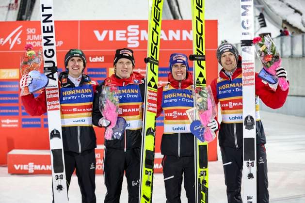Bilder des Jahres 2023, Sport 03 März Sport Themen der Woche KW12 Sport Bilder des Tages NORDIC SKIING - FIS WC Lahti LAHTI,FINLAND,25.MAR.23 - NORDIC SKIING, Ski jumping, Skispringen, Ski, nordisch - FIS World Cup, normal hill, team, men. Image shows the rejoicing of Daniel Tschofenig, Jan Hoerl, Stefan Kraft and Michael Hayboeck (AUT).  GEPAxpictures xPatrickxSteiner
