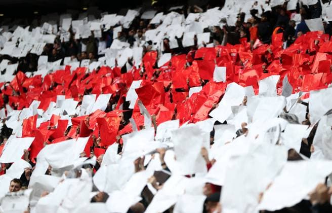 Mandatory Credit: Photo by JASONPIX Shutterstock (13846421m) England fans England v Ukraine - European Championship, EM, Europameisterschaft QUALIFYING - GROUP C. Football, Wembley Stadium. UK. 26 MAR 2023 Editorial use only England v Ukraine - EUROPEAN CHAMPIONSHIP QUALIFYING - GROUP C. Football, Wembley Stadium. UK. 26 MAR 2023 Editorial use only  Copyright: xJASONPIX Shutterstockx 13846421m