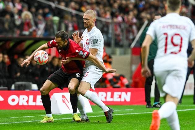 27.03.2023 WARSZAWA, STADION PGE NARODOWY IMIENIEM KAZMIERZA GORSKIEGO PILKA NOZNA (FOOTBALL) ELIMINACJE MISTRZOSTW EUROPY UEFA EURO, EM, Europameisterschaft,Fussball 2024 ( UEFA EURO 2024 QUALIFICATION ) MECZ ( GAME ) POLSKA - ALBANIA ( POLAND - ALBANIA ) NZ BARTOSZ SALAMON SOKOL CIKALLESHI FOTO MATEUSZ SLODKOWSKI CYFRASPORT NEWSPIX.PL --- Newspix.pl  20230327_CS_MS_027