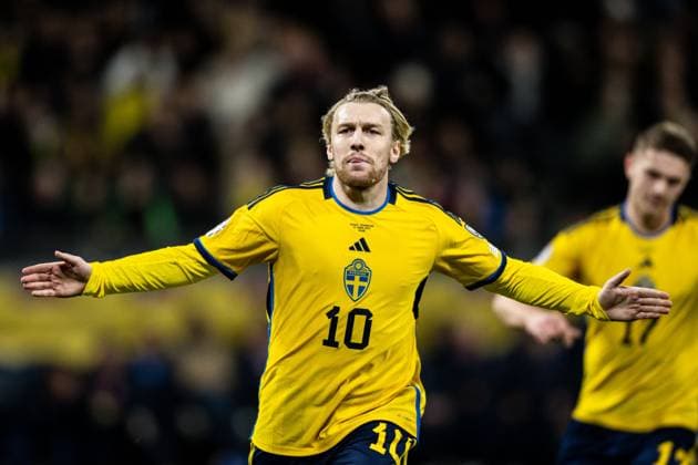 230327 Emil Forsberg of Sweden celebrates the 1 0 goal during the UEFA Euro Qualifier football match between Sweden and Azerbaijan on March 27, 2023 in Stockholm Photo Maxim Thore BILDBYRAN code MT JZ0347 bbeng football soccer fotbol fotball uefa euro qualifier landskamp emkval em kvalifiksering em kvalik sweden sweden a sweden azerbaijan jubel,  Copyright: MAXIMxTHORE BB230327MT042