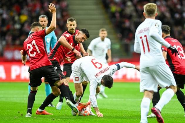 27.03.2023 WARSZAWA, STADION PGE NARODOWY IMIENIEM KAZMIERZA GORSKIEGO PILKA NOZNA (FOOTBALL) ELIMINACJE MISTRZOSTW EUROPY UEFA EURO, EM, Europameisterschaft,Fussball 2024 ( UEFA EURO 2024 QUALIFICATION ) MECZ ( GAME ) POLSKA - ALBANIA ( POLAND - ALBANIA ) NZ ROBERT LEWANDOWSKI FOTO MATEUSZ SLODKOWSKI CYFRASPORT NEWSPIX.PL --- Newspix.pl  20230327_CS_MS_036