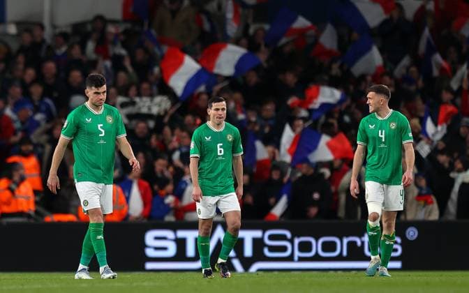 UEFA EURO, EM, Europameisterschaft,Fussball 2024 Qualifying Round Group B, Aviva Stadium, Dublin 27 3 2023 Republic of Ireland vs France Ireland s John Egan, Josh Cullen and Dara O Shea dejected after their side conceded their first goal John Egan, Josh Cullen and Dara O Shea dejected after their side conceded their first goal 27 3 2023  Copyright: x INPHO RyanxByrnex RB1_7525