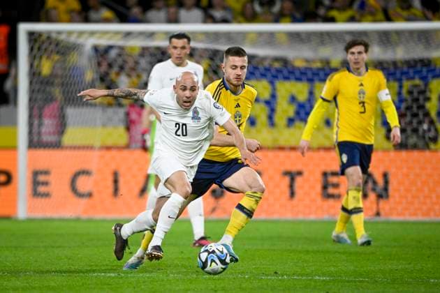 STOCKHOLM 20230327 Azerbaijans Richard Almeida 20 and Swedens Mattias Svanberg during Mondays European football qualifying match between Sweden and Azerbaijan at Friends Arena STOCKHOLM SWEDEN x10080x,  Copyright: xFredrikxSandberg TTx EM-KVAL SVERIGE-AZERBAJDZJAN