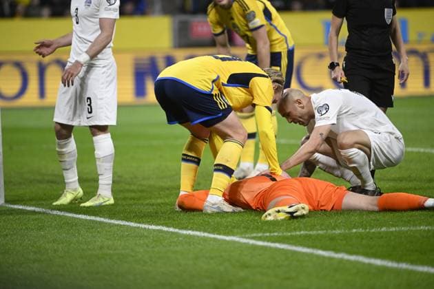 STOCKHOLM 20230327 Azerbaijans goalkeeper Emil Balayev lies on the grass and is taken care of during Mondays European Championship qualifying football match between Sweden and Azerbaijan at Friends Arena STOCKHOLM SWEDEN x10080x,  Copyright: xFredrikxSandberg TTx EM-KVAL SVERIGE-AZERBAJDZJAN