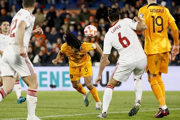 ROTTERDAM - Nathan Ake of Holland scores the 2-0 during the UEFA European Championship, EM, Europameisterschaft qualifying match between the Netherlands and Gibraltar at Feyenoord Stadion de Kuip on March 27, 2023 in Rotterdam, Netherlands. ANP PIETER STAM DE JONGE UEFA EURO, EM, Europameisterschaft,Fussball 2024 Qualifying Round 2022 2023 xVIxANPxSportx xxANPxIVx 465882770 originalFilename: 465882770.jpg