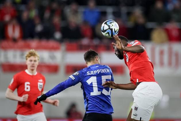 SOCCER - UEFA EURO, EM, Europameisterschaft,Fussball 2024 Quali, AUT vs EST LINZ,AUSTRIA,27.MAR.23 - SOCCER - European Qualifiers 2024, OEFB international match, Länderspiel, Nationalmannschaft Austria vs Estland. Image shows Rauno Sappinen (EST) and Kevin Danso (AUT).  GEPAxpictures xManfredxBinder