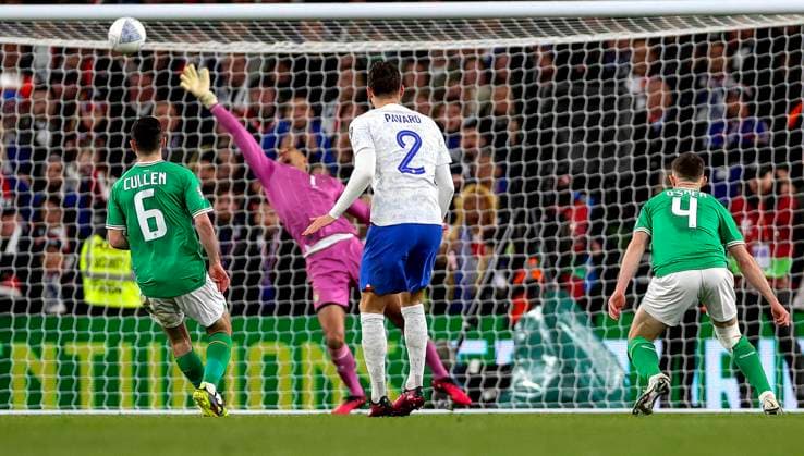 UEFA EURO, EM, Europameisterschaft,Fussball 2024 Qualifying Round Group B, Aviva Stadium, Dublin 27 3 2023 Republic of Ireland vs France France s Benjamin Pavard scores his sides first goal past Gavin Bazunu of Ireland Benjamin Pavard scores his sides first goal past Gavin Bazunu 27 3 2023  Copyright: x INPHO JamesxCrombiex image0.jpeg