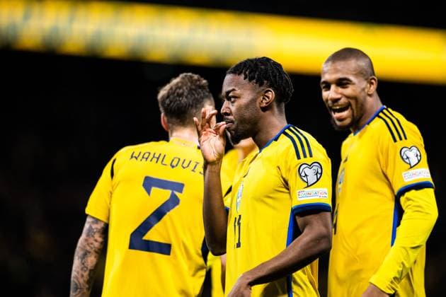 230327 Anthony Elanga of Sweden celebrates after 5 0 during the UEFA Euro Qualifier football match between Sweden and Azerbaijan on March 27, 2023 in Stockholm Photo Jesper Zerman BILDBYRAN COP 234 JZ0347 bbeng football soccer fotbol fotball uefa euro qualifier landskamp emkval em kvaliking em kvalik sweden sweden a sweden azerbaijan jubel,  Copyright: JESPERxZERMAN BB230327JZ049