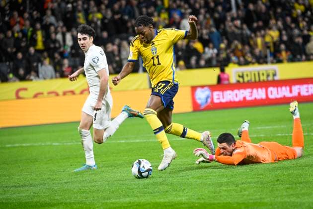 STOCKHOLM 20230327 Swedens Anthony Elanga scores the 5 0 goal during Mondays EC qualifying football match between Sweden and Azerbaijan at Friends Arena STOCKHOLM SWEDEN x10080x,  Copyright: xFredrikxSandberg TTx EM-KVAL SVERIGE-AZERBAJDZJAN