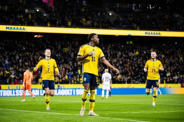 230327 Anthony Elanga of Sweden celebrates after 5 0 during the UEFA Euro Qualifier football match between Sweden and Azerbaijan on March 27, 2023 in Stockholm Photo Jesper Zerman BILDBYRAN COP 234 JZ0347 bbeng football soccer fotbol fotball uefa euro qualifier landskamp emkval em kvaliking em kvalik sweden sweden a sweden azerbaijan jubel,  Copyright: JESPERxZERMAN BB230327JZ052