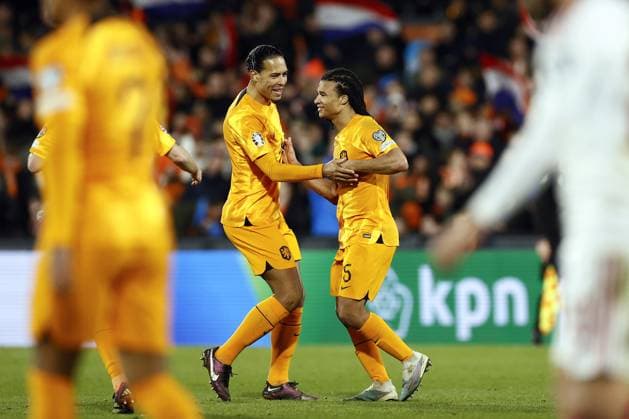 ROTTERDAM - (lr) Virgil van Dijk of Holland, Nathan Ake of Holland celebrate the 3-0 during the UEFA European Championship, EM, Europameisterschaft qualifying match between the Netherlands and Gibraltar at Feyenoord Stadion de Kuip on March 27, 2023 in Rotterdam, Netherlands. ANP PIETER STAM DE JONGE UEFA EURO, EM, Europameisterschaft,Fussball 2024 Qualifying Round 2022 2023 xVIxANPxSportx xxANPxIVx 465884664 originalFilename: 465884664.jpg